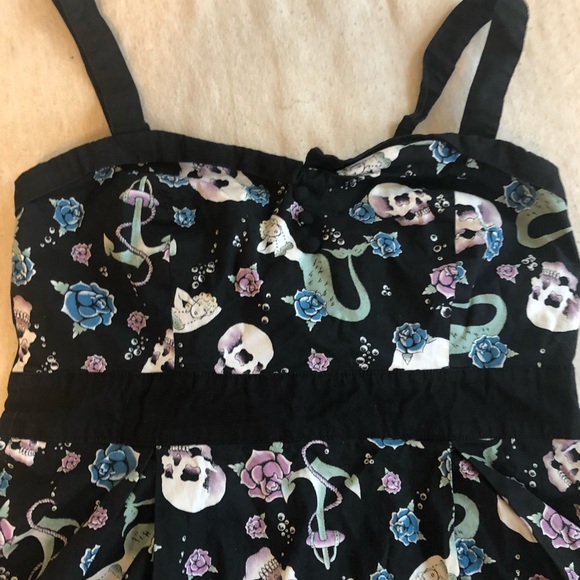 Hot Topic Pinup Style Dress - Picture 2 of 5